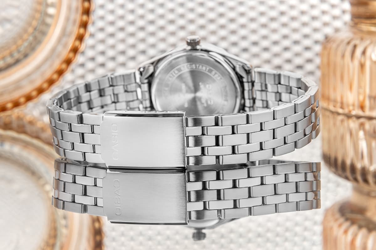 Elegancki damski zegarek CASIO LTP-1335D-9AVDF w pudełku 🎁